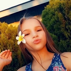 Meet your Posher, Lexis